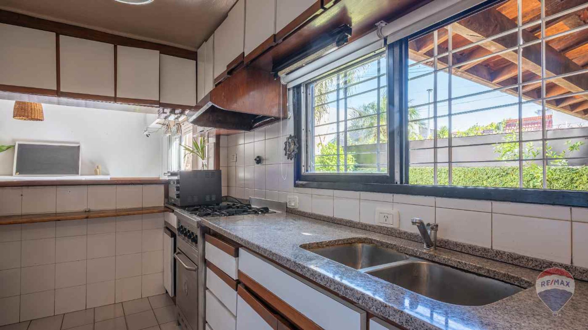 Venta Casa 6 Ambientes Jardin Cochera Tigre Centro