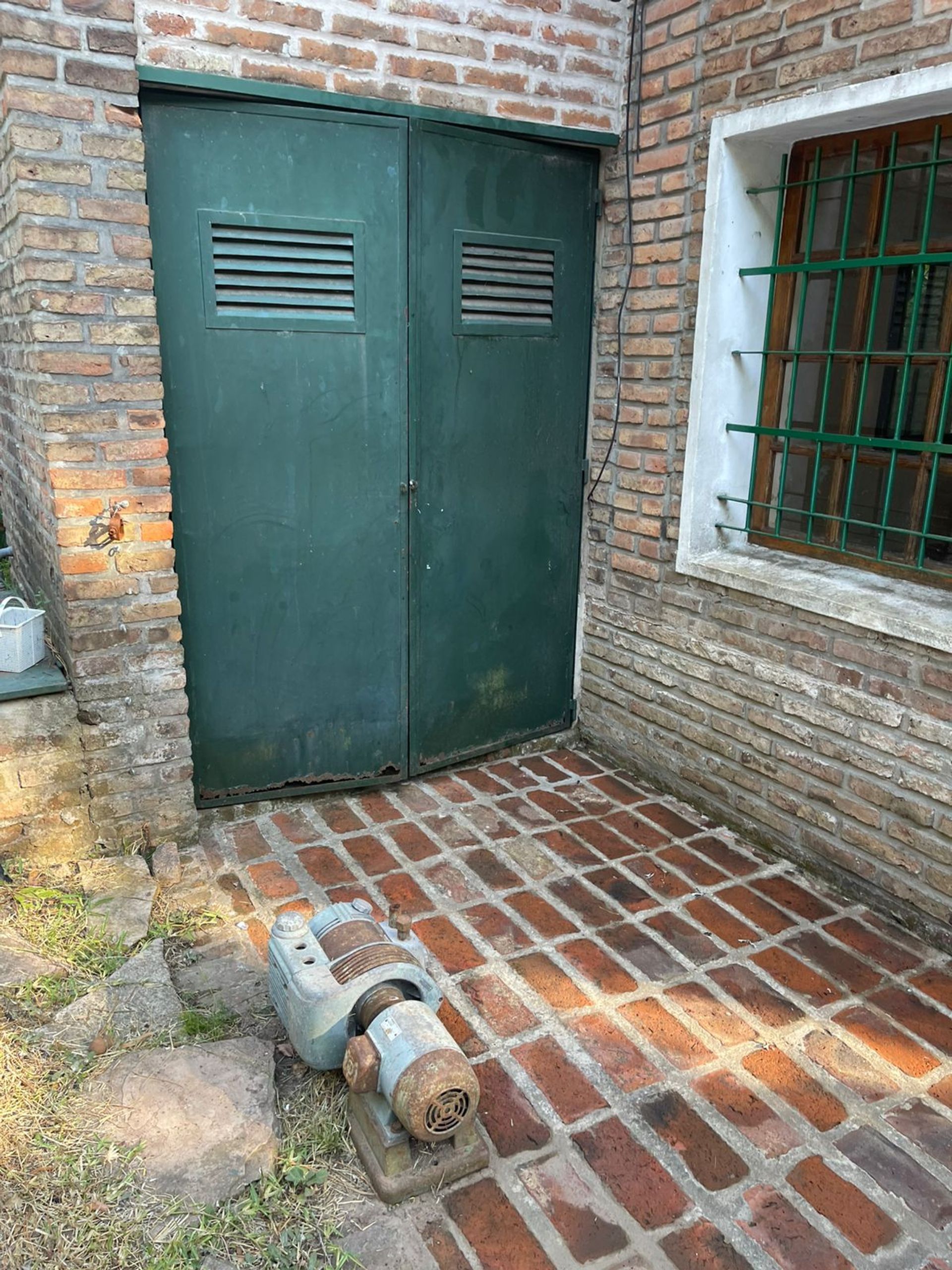 Alquiler casa con parque y pileta