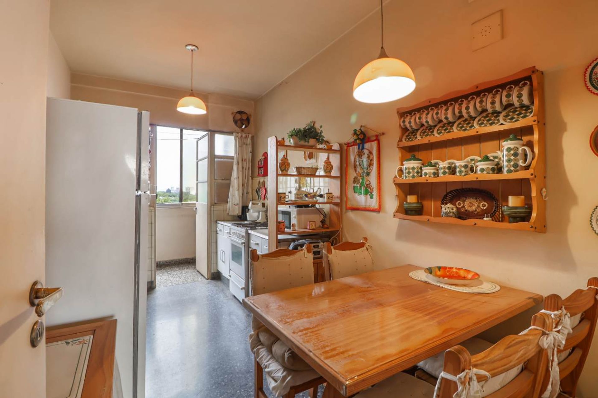 Venta Departamento 4 Amb Vista Rio Olivos Cochera