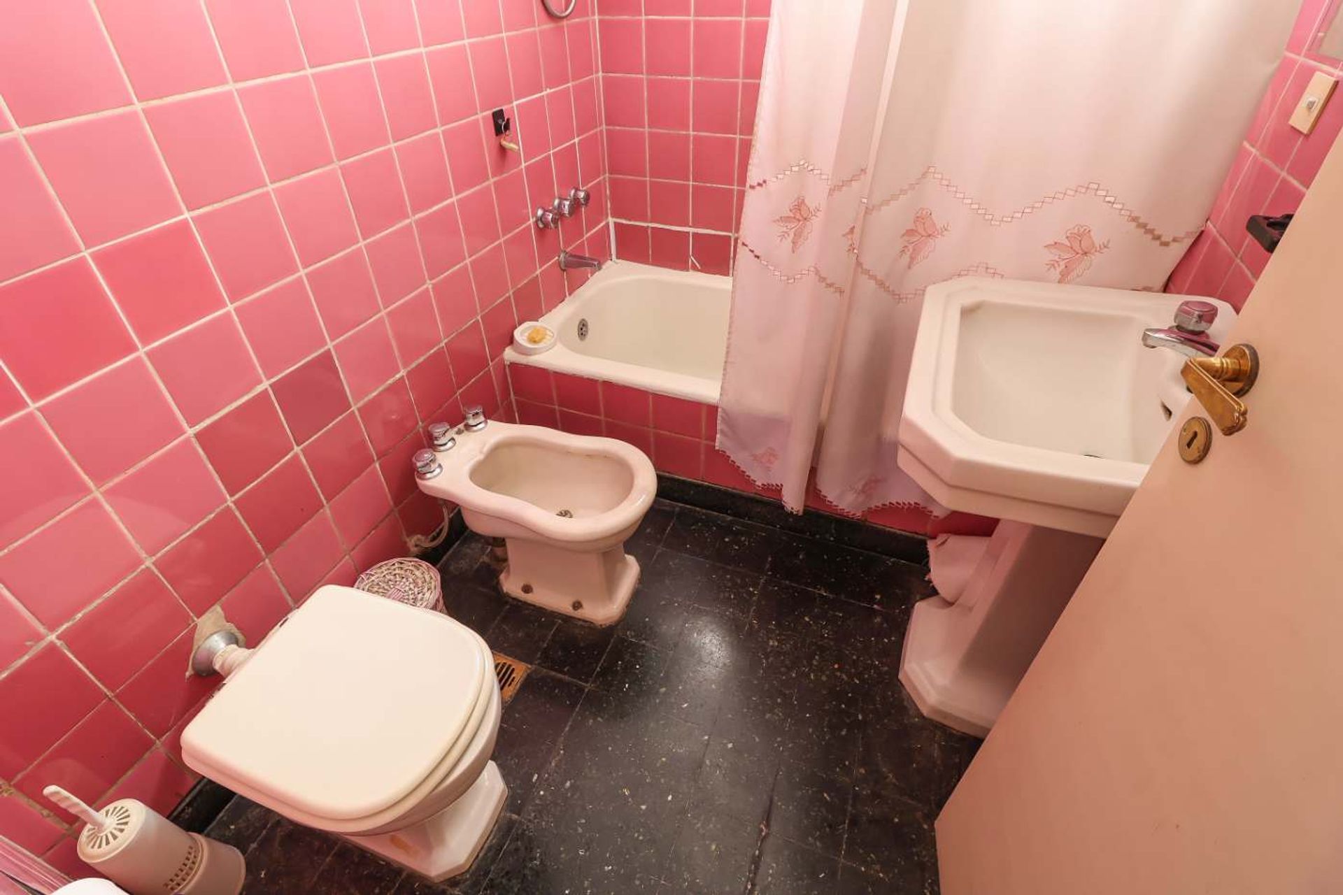 Venta Departamento 4 Amb Vista Rio Olivos Cochera