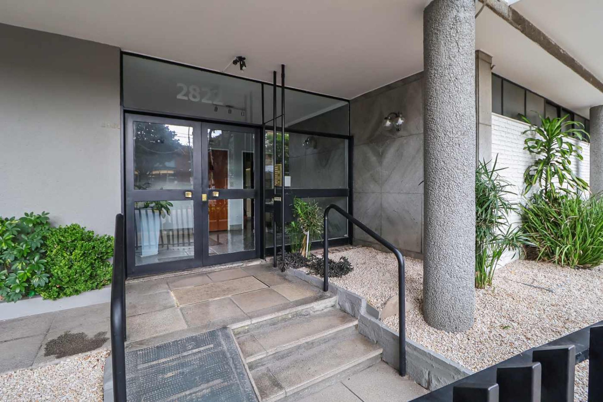 Venta Departamento 4 Amb Vista Rio Olivos Cochera