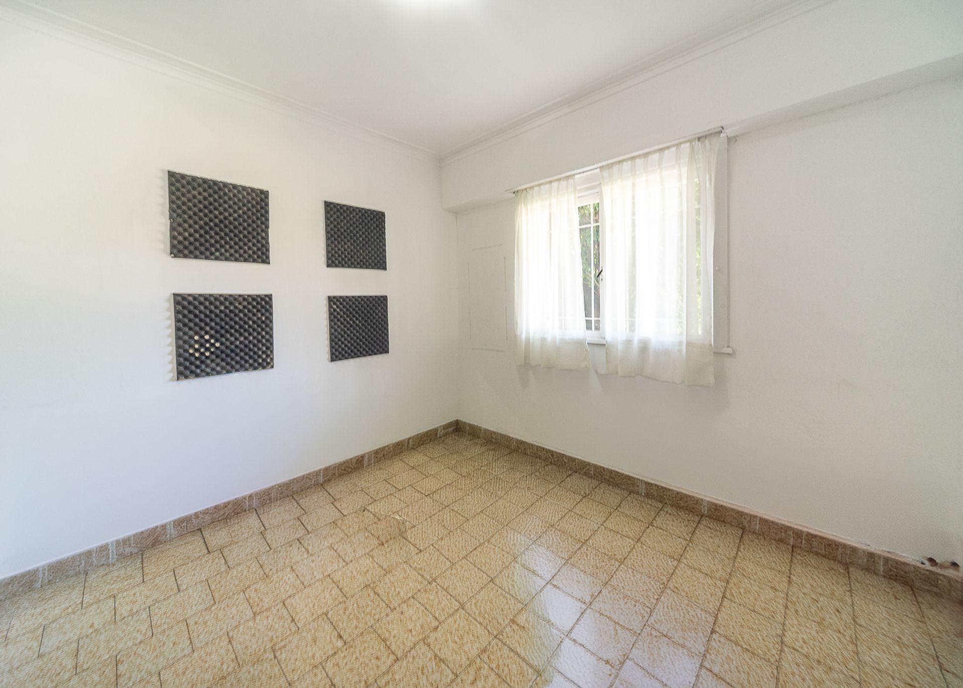 Venta de casa 6 ambientes en Martinez Apto Credito