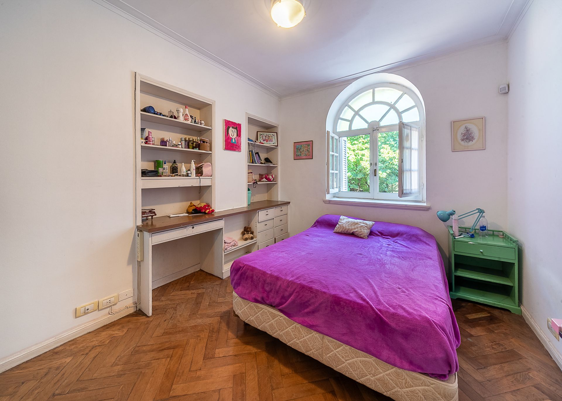 Venta de casa 6 ambientes en Martinez Apto Credito