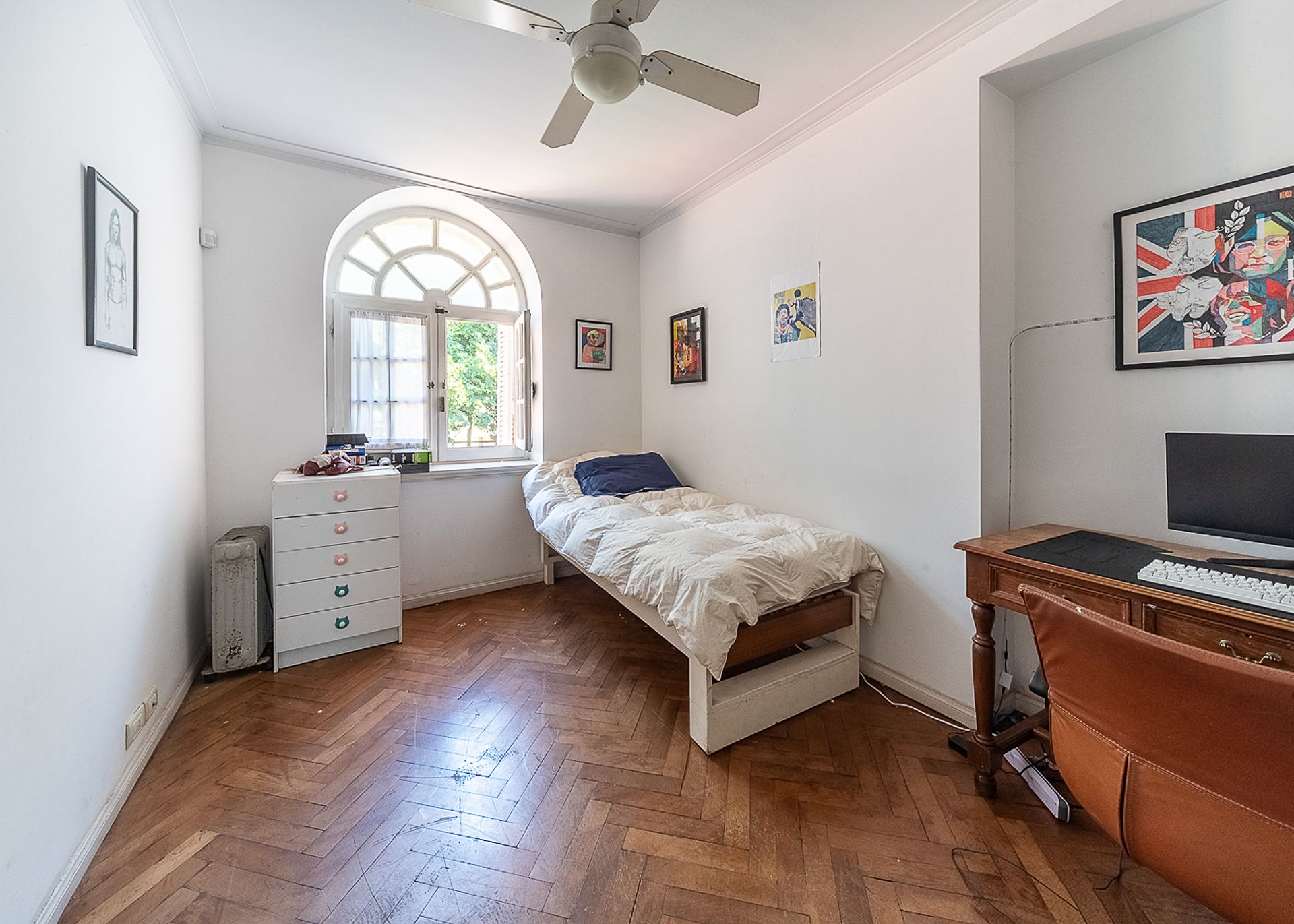 Venta de casa 6 ambientes en Martinez Apto Credito