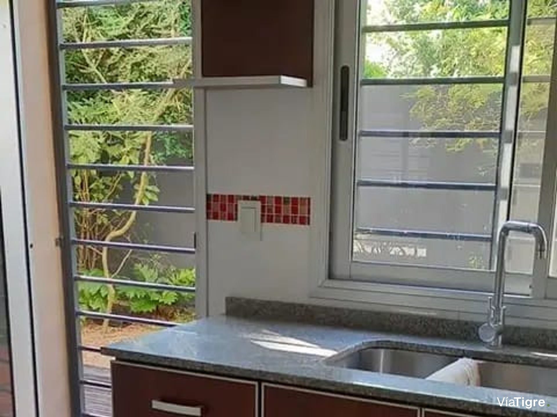 Alquiler Casa Triplex Tigre Con Cochera