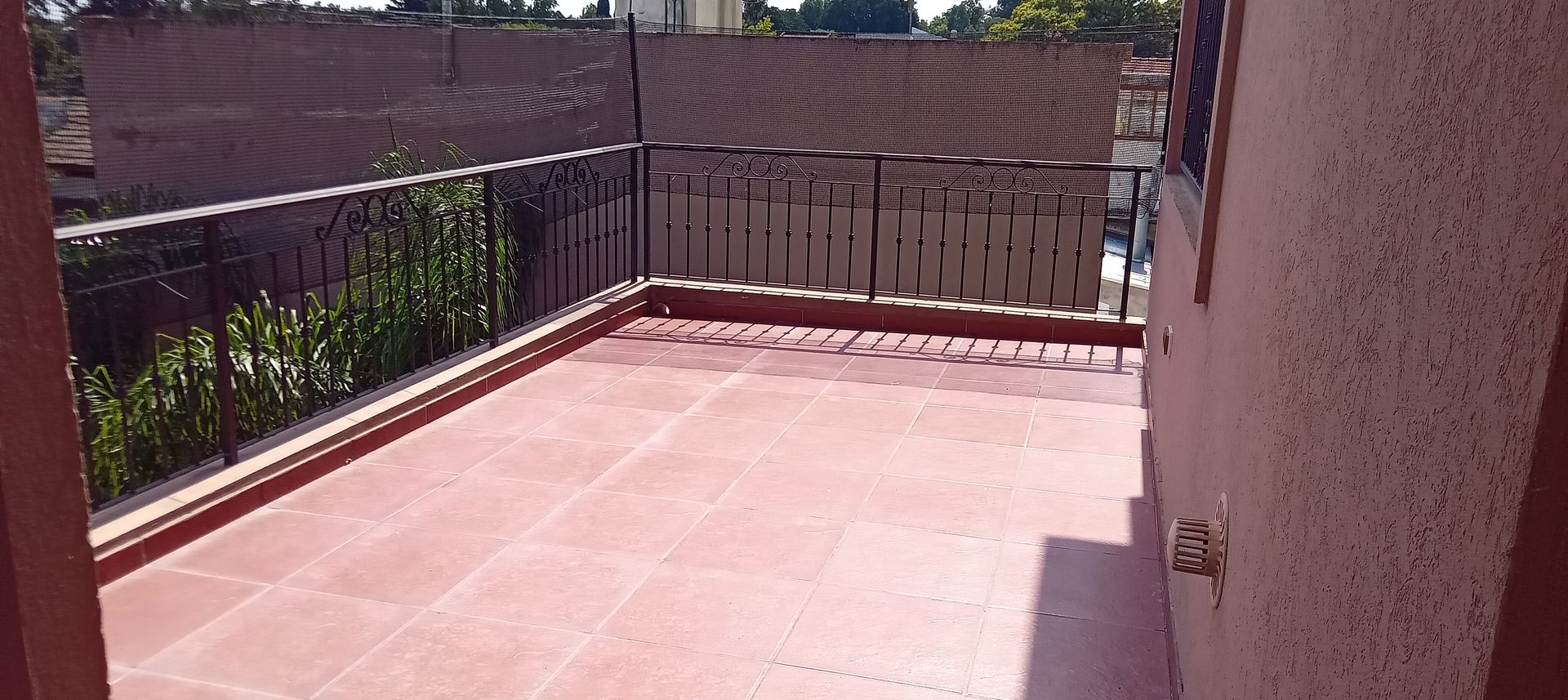 Casa En Venta 7 Ambientes + Quincho Don Torcuato