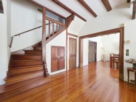 House For Sale Olivos 3‑bedroom Garden Garage English Style