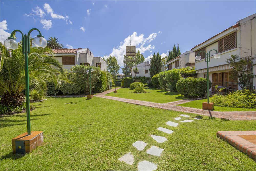 Venta Departamento 3 ambientes.Tigre.Barrio Cerrad