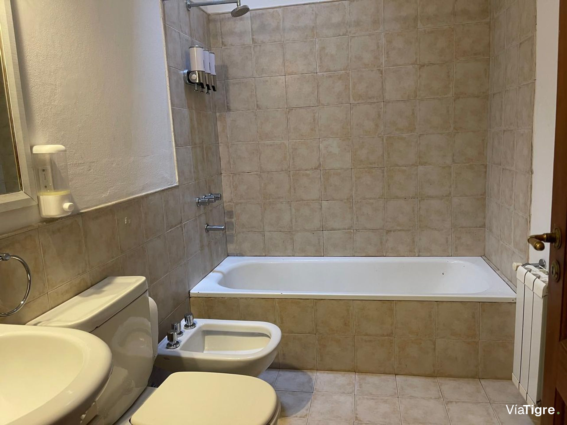Alquiler Casa 3 Amb C/Pileta Y Jardín Martinez