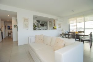 3-bedroom Bright 2 parking spaces Lake view Acqua II