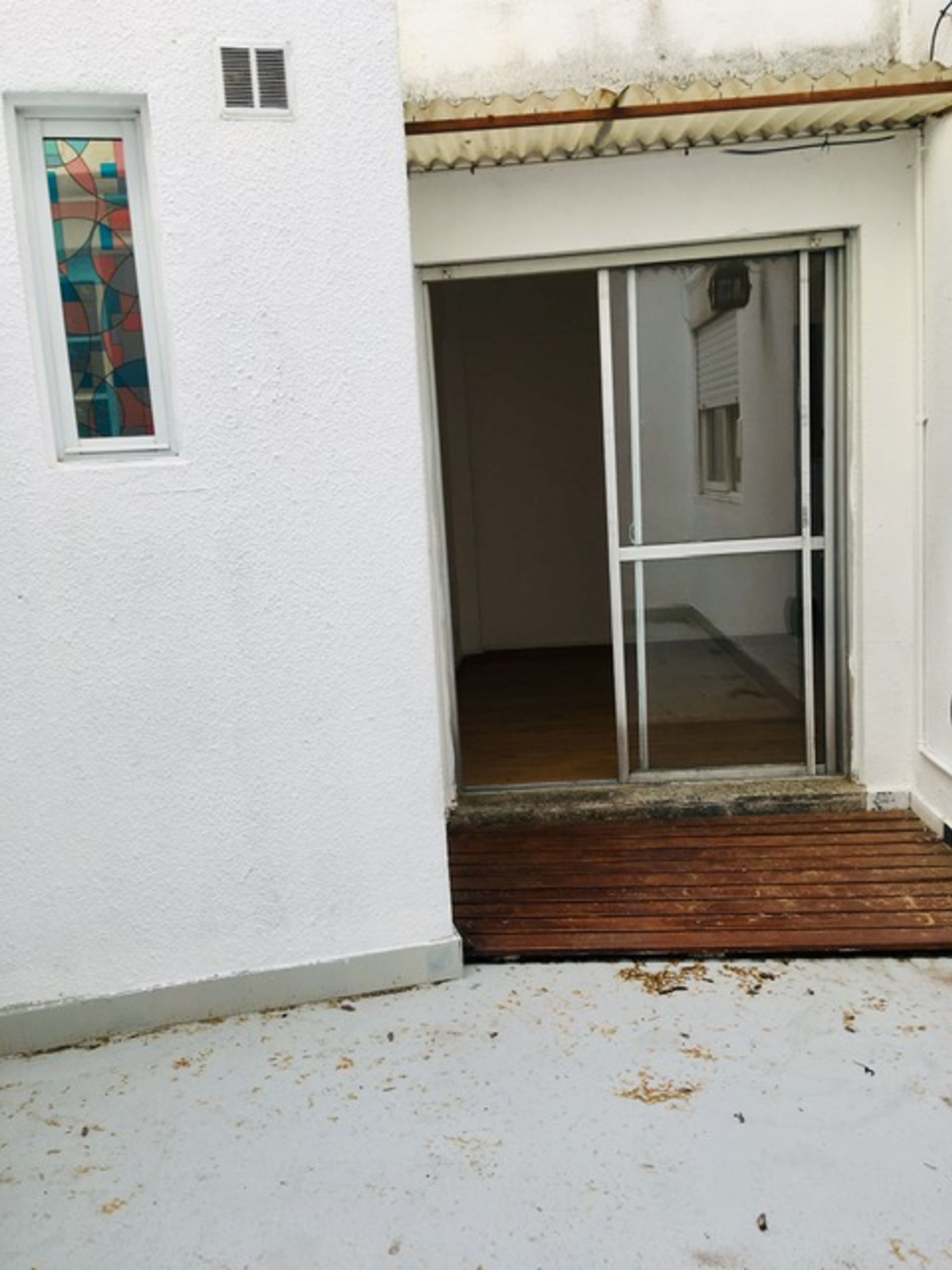 Venta depto 2 amb c/ patio PB bajas exp Olivos