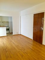 Venta depto 2 amb c/ patio PB bajas exp Olivos