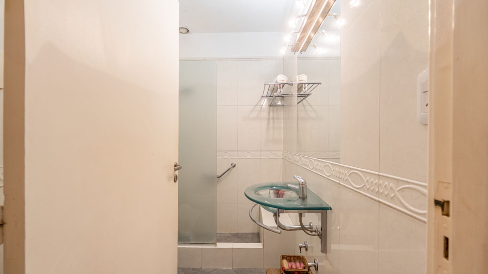 Casa 5 ambientes en VENTA en Martinez San isidro