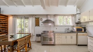 Casa 5 ambientes en VENTA en Martinez San isidro