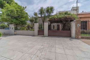 Sale House 2-bedroom Recycled Garage Villa Martelli