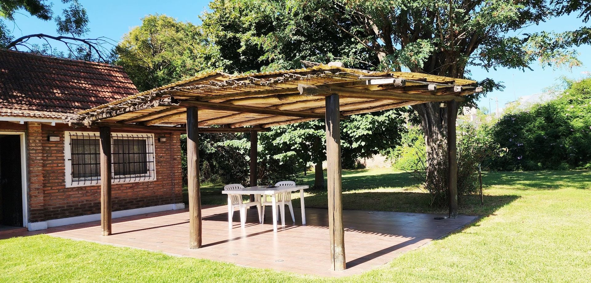 venta casa 4 ambientes pileta parque don torcuato