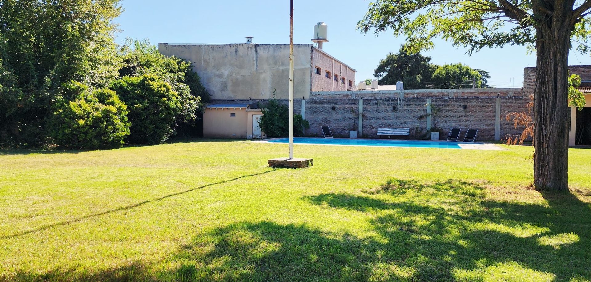 venta casa 4 ambientes pileta parque don torcuato