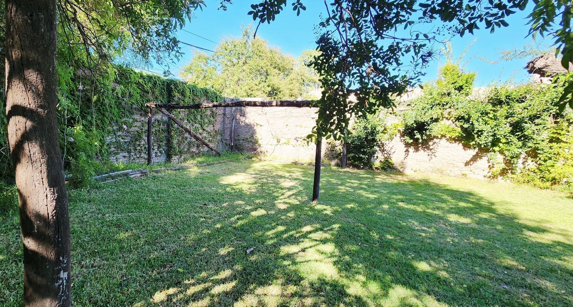 venta casa 4 ambientes pileta parque don torcuato