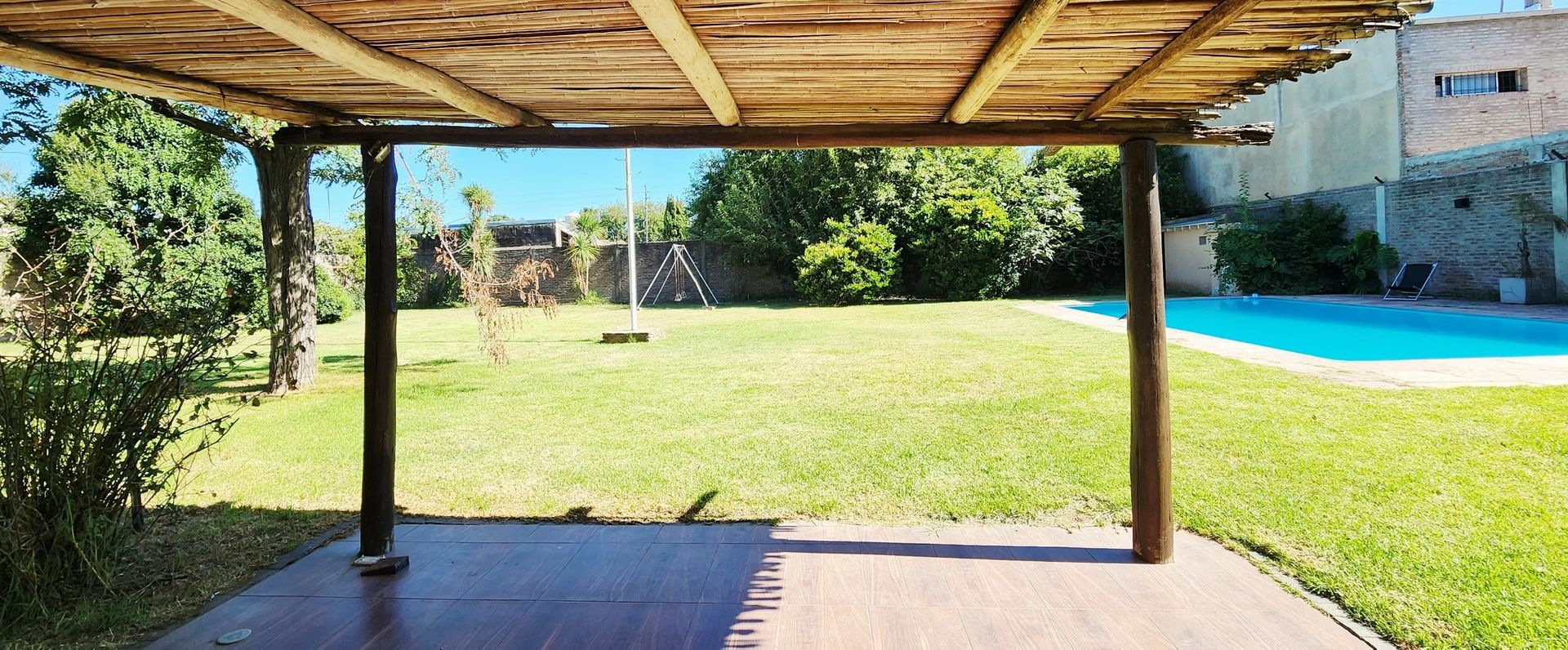 venta casa 4 ambientes pileta parque don torcuato