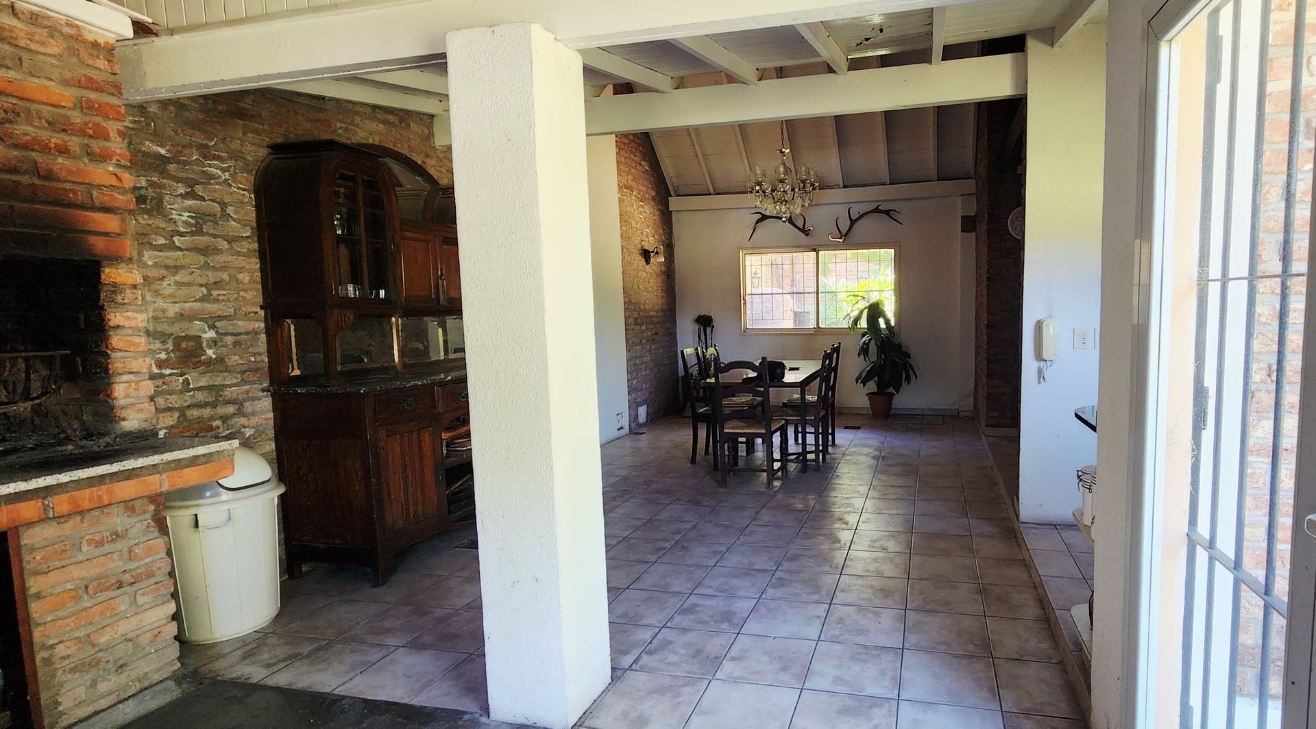 venta casa 4 ambientes pileta parque don torcuato