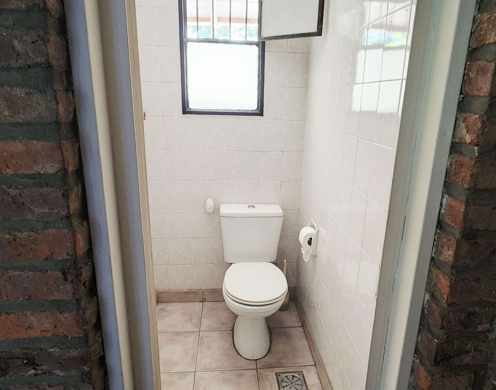 venta casa 4 ambientes pileta parque don torcuato