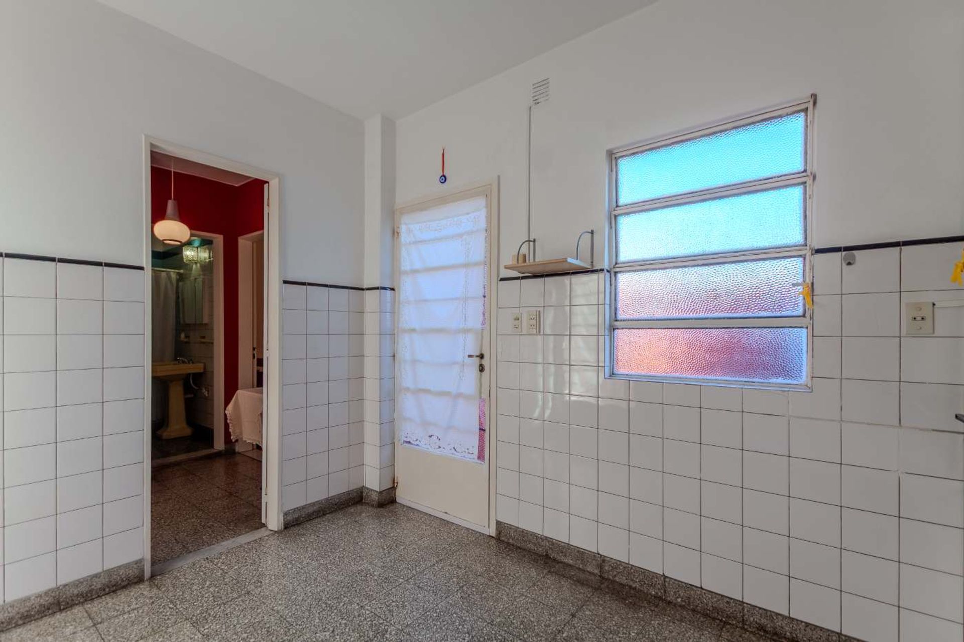 VENTA CASA LOCAL DEPTO APTA CRED. en V. MARTELLI.