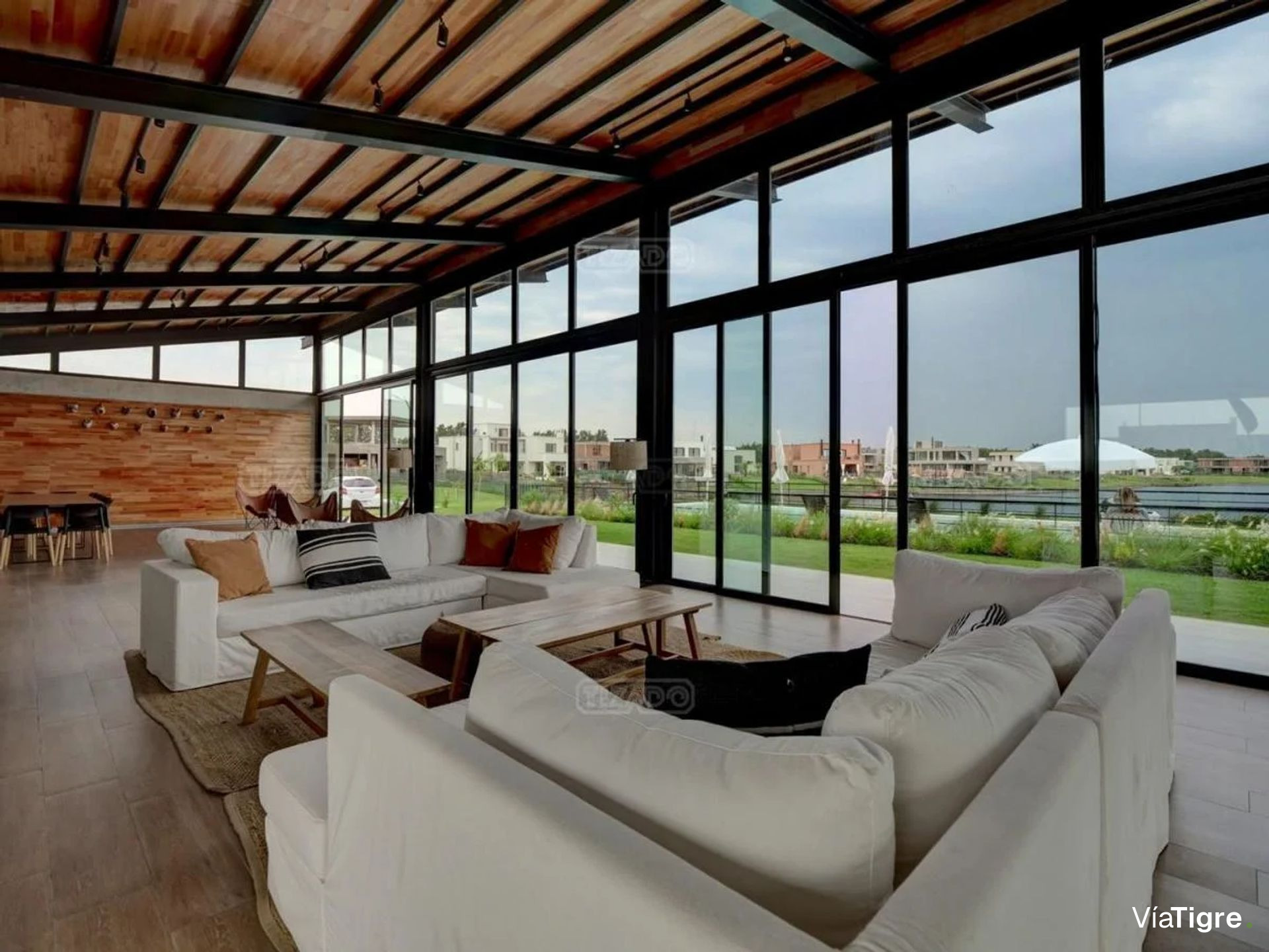 Venta Lote Sobre Lago Nordelta Carpinchos