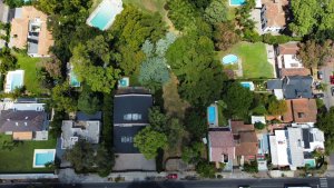 Lot 1097 m2 in Las Lomas de San Isidro