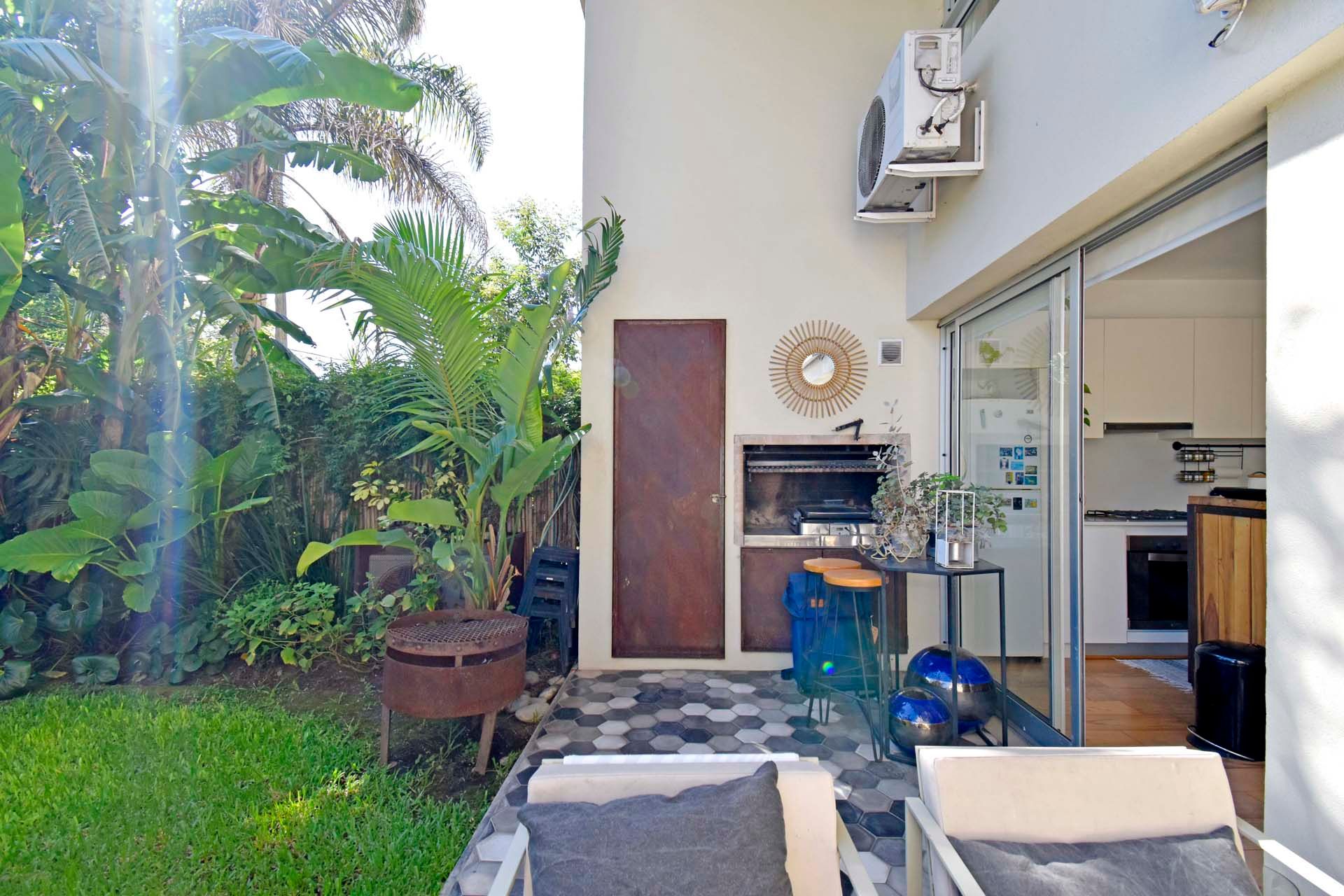 Venta Duplex 3 Amb C/Cochera. Beccar. San Isidro.