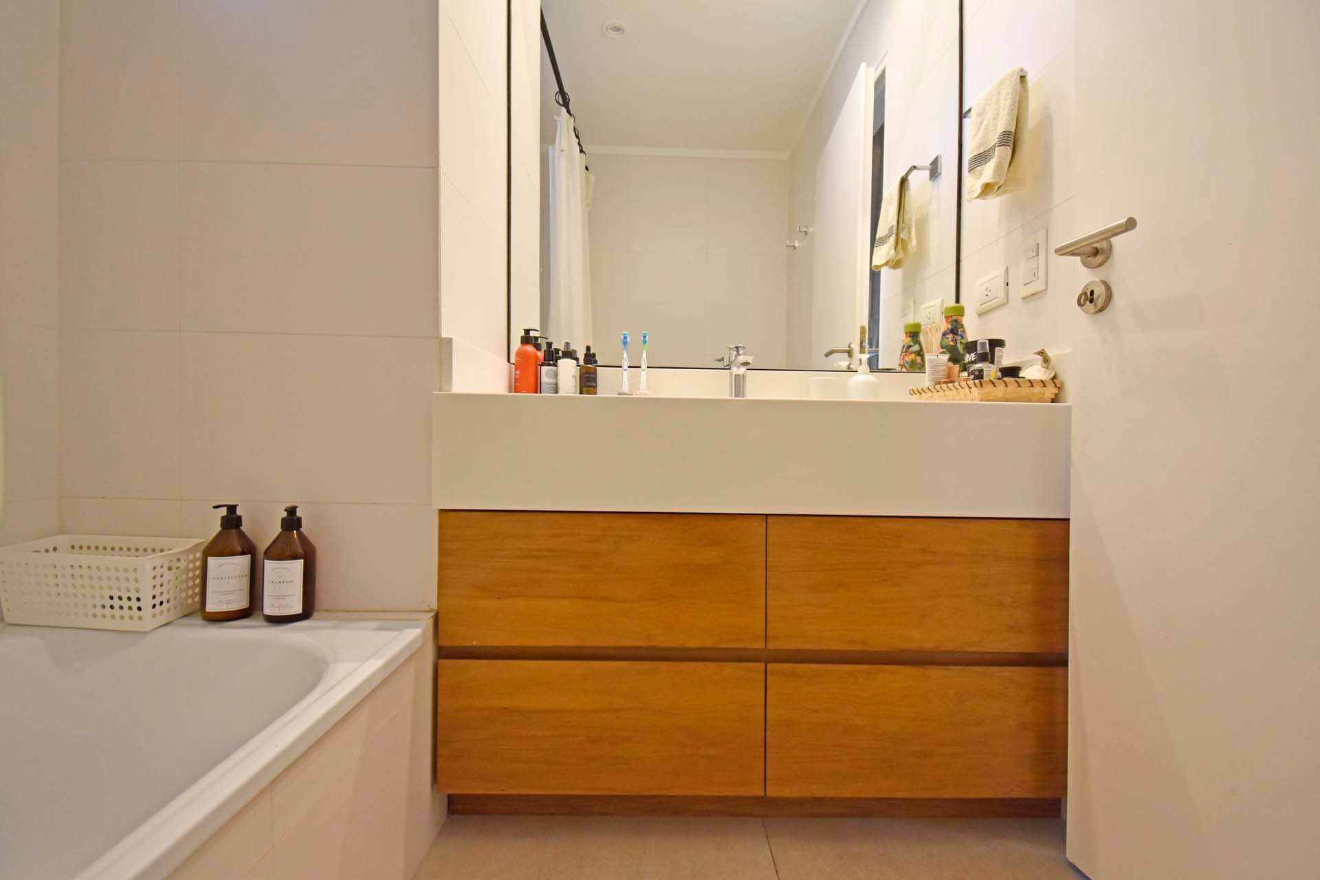 Venta Duplex 3 Amb C/Cochera. Beccar. San Isidro.
