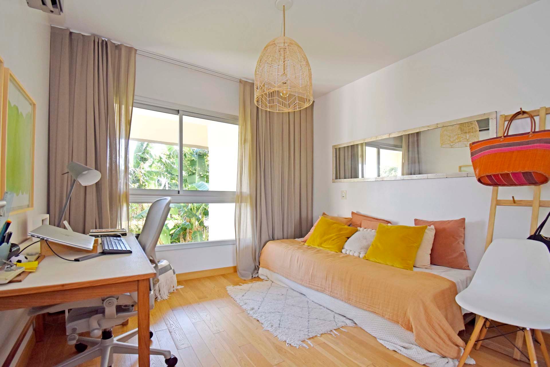 Venta Duplex 3 Amb C/Cochera. Beccar. San Isidro.