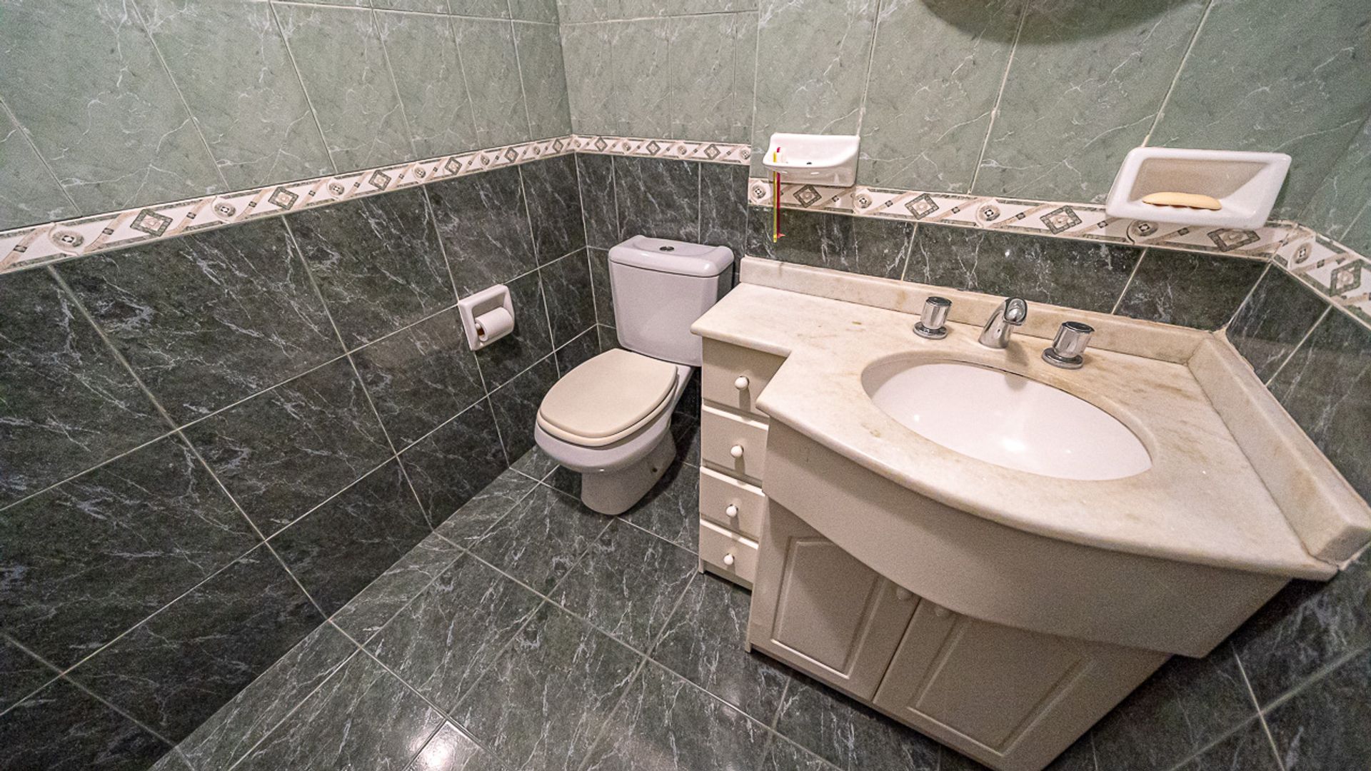 Venta Casa Olivos Centro 5 Ambientes