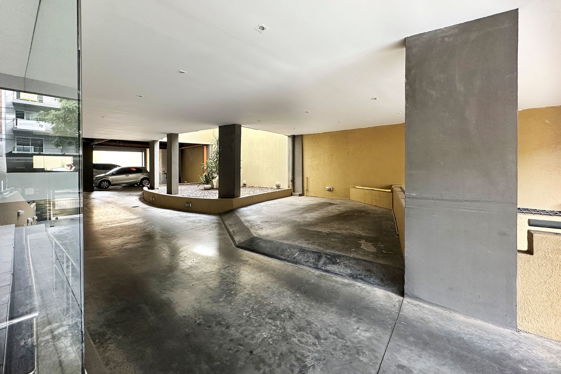 Venta Departamento 4 Amb C/Cochera Florida