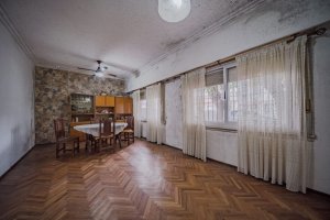 Sale House 2‑bedroom Carapachay