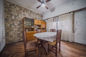 Sale House 2‑bedroom Carapachay