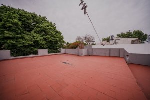 Sale House 2‑bedroom Carapachay