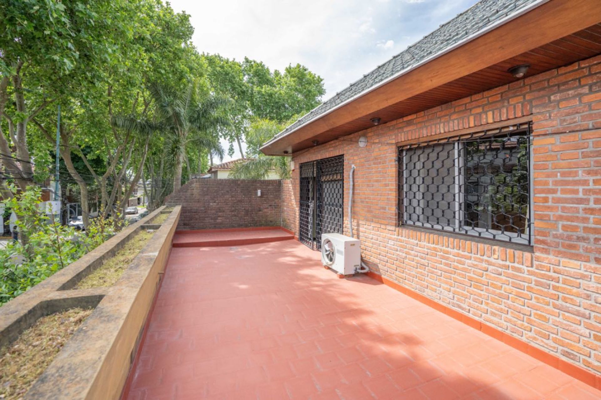 Casa 7 amb c/pileta y parrilla venta Florida Este