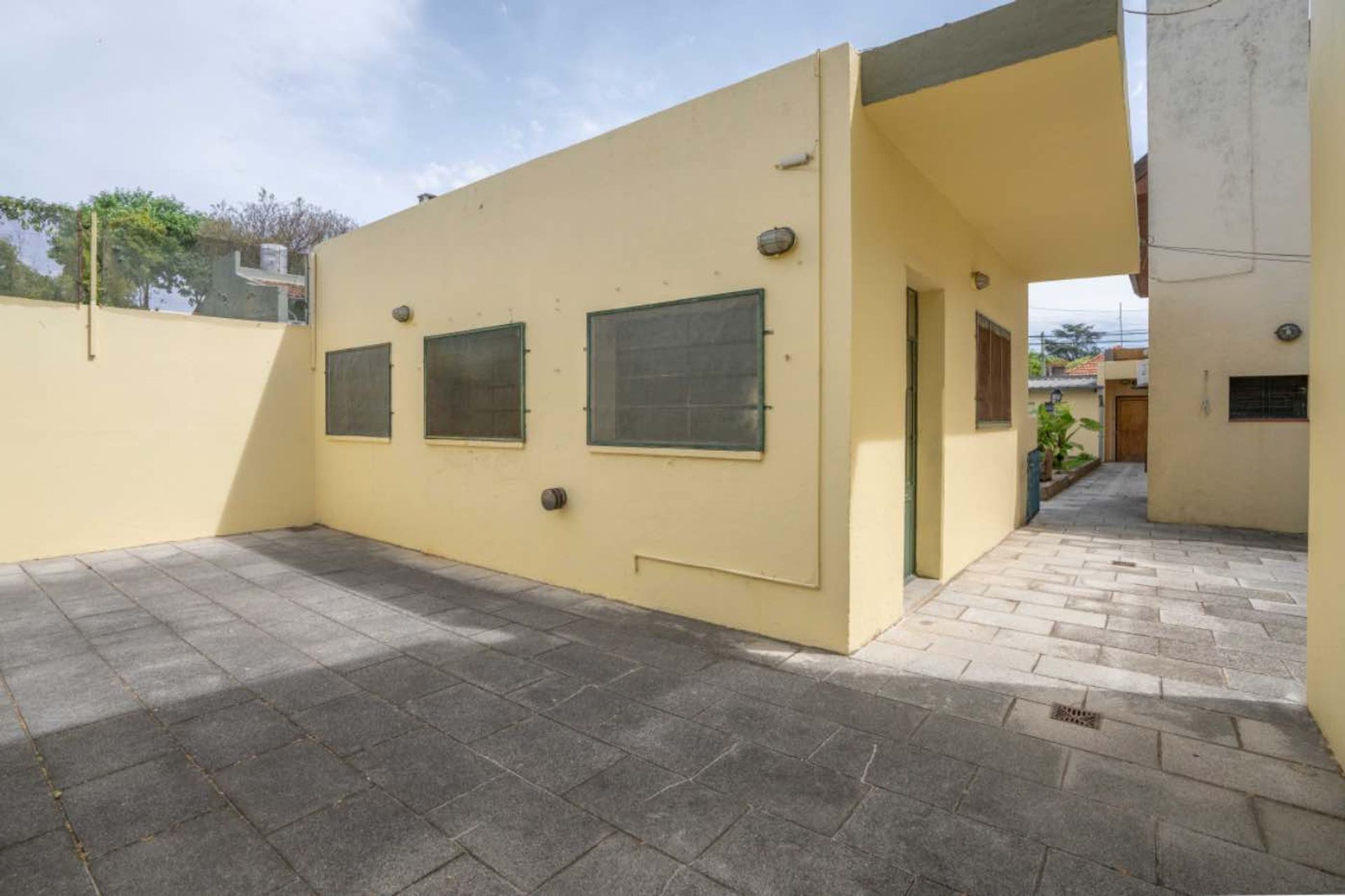 Casa 7 amb c/pileta y parrilla venta Florida Este