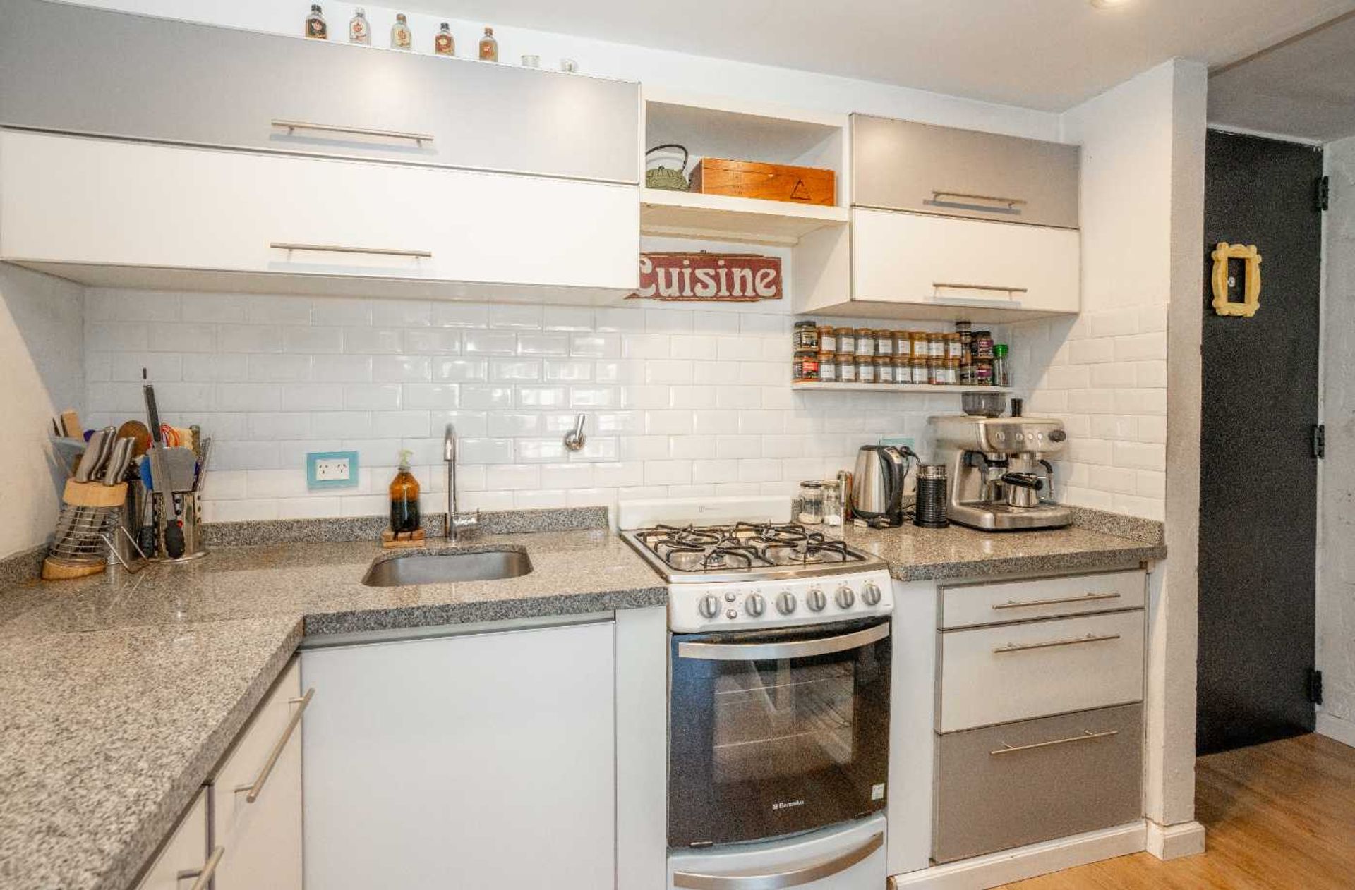Venta departamento 2 amb cochera Talar de Florida