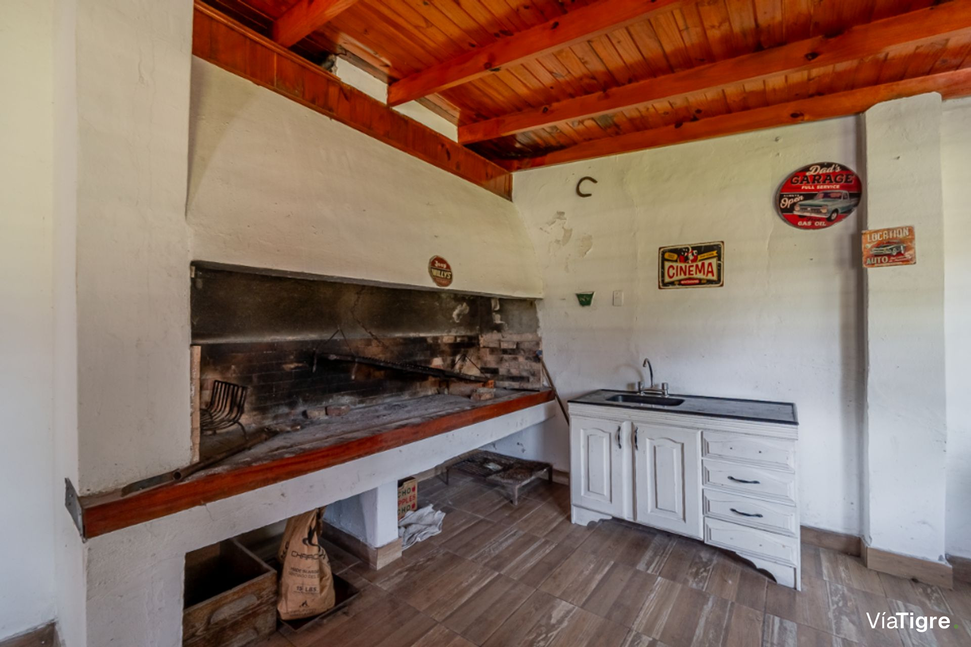 Alquiler casa quinta Benavidez de 1120 m2 c/pileta