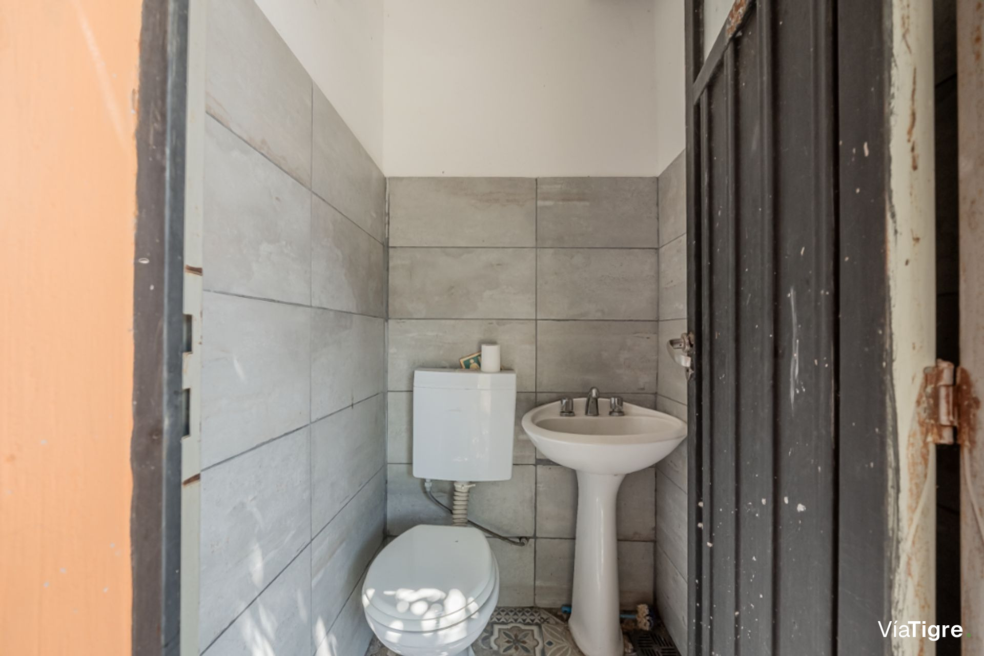 Alquiler casa quinta Benavidez de 1120 m2 c/pileta