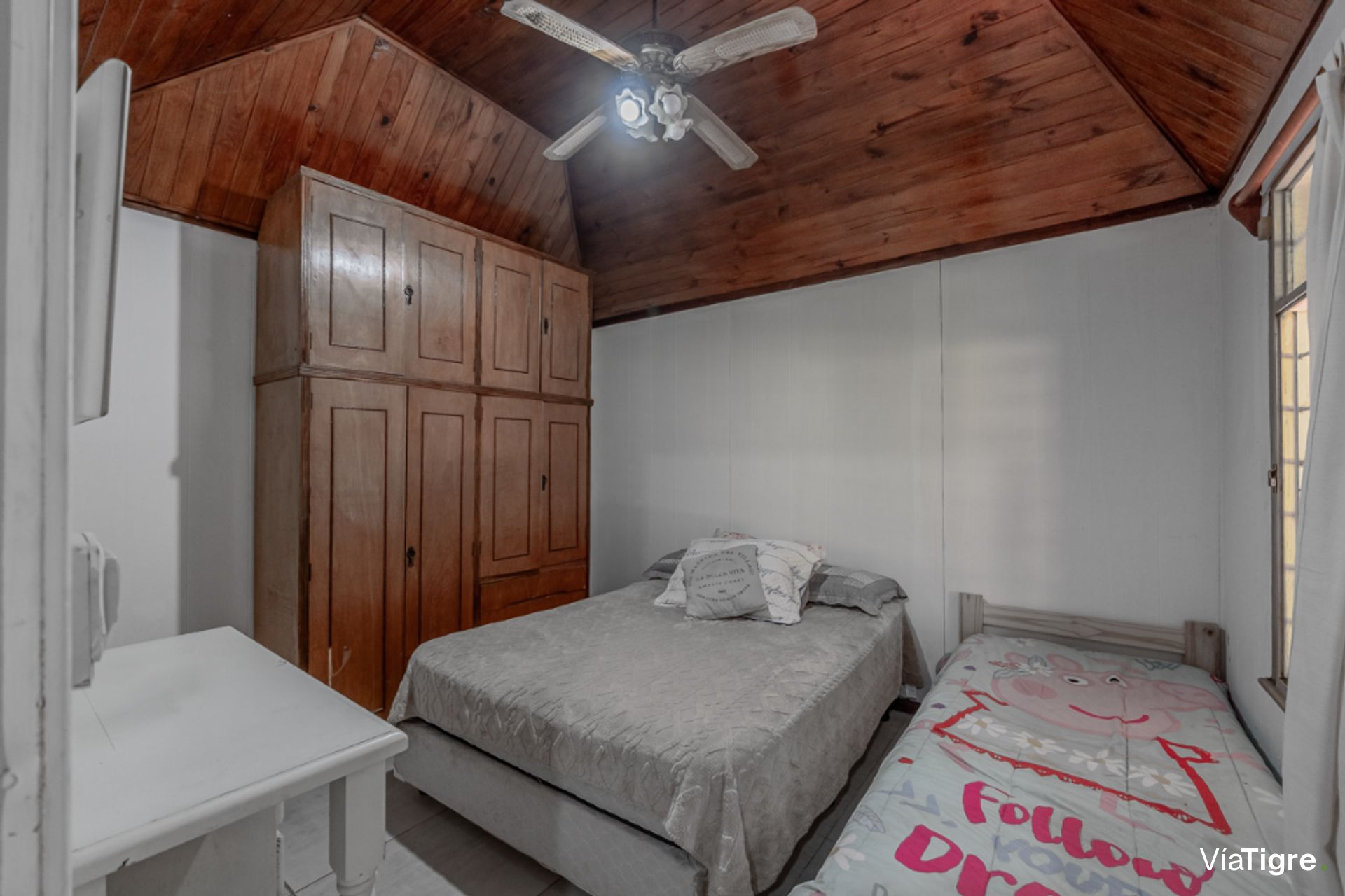 Alquiler casa quinta Benavidez de 1120 m2 c/pileta