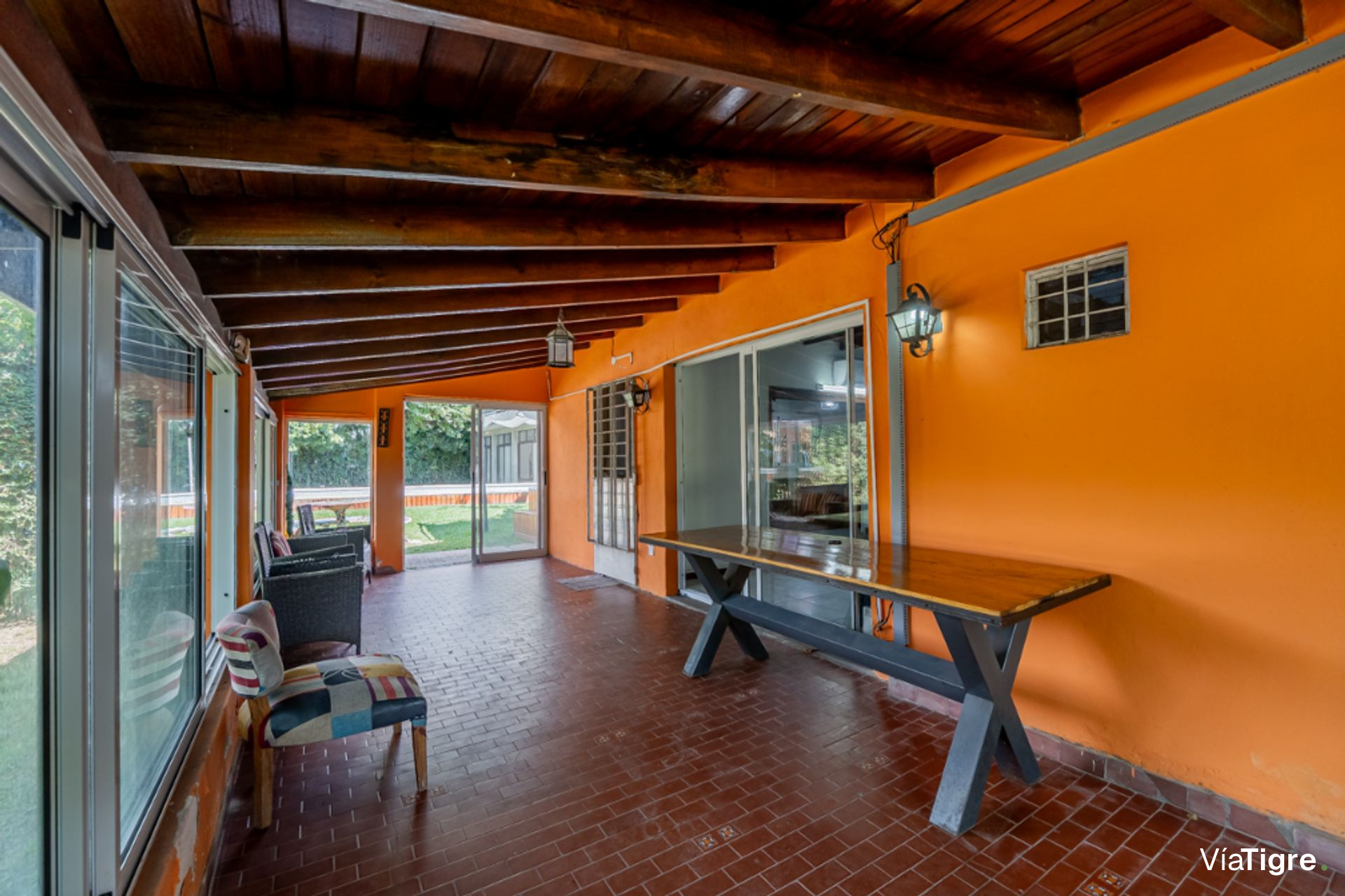 Alquiler casa quinta Benavidez de 1120 m2 c/pileta