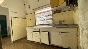 For Sale Penthouse 2‑bedroom Victoria with Patio to refurbish