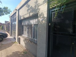 Sale House 2‑bedroom Pool Don Torcuato