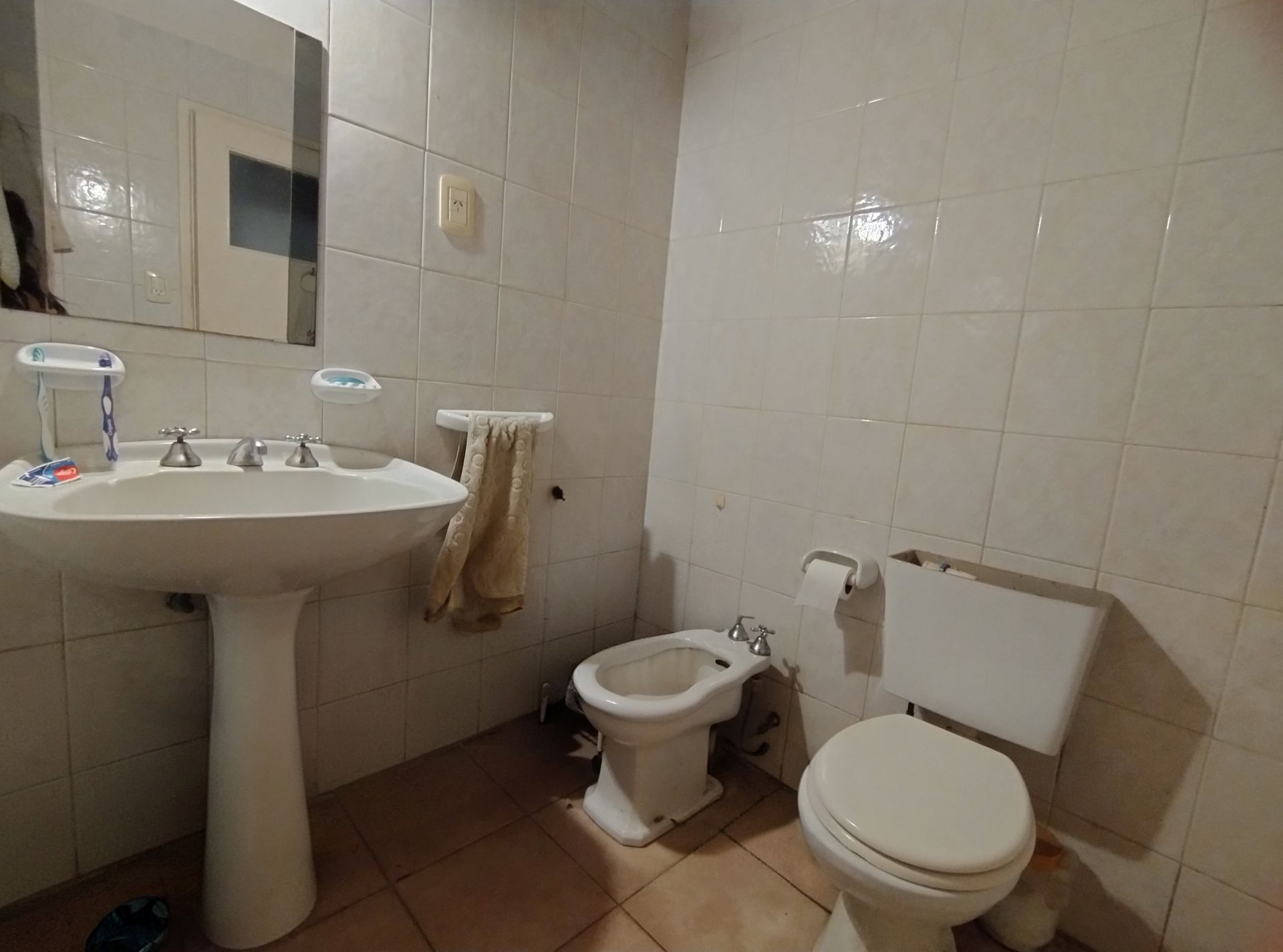 CASA 2 AMB RETASADA en MARTINEZ CREDITO