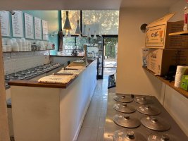 Commercial Space for Sale with Garage Boulogne