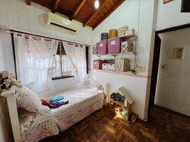 Venta Duplex c/ 3 dormitorios y patio- Victoria