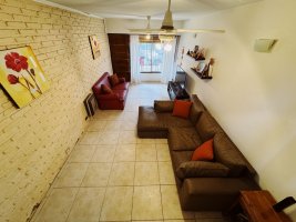Venta Duplex c/ 3 dormitorios y patio- Victoria