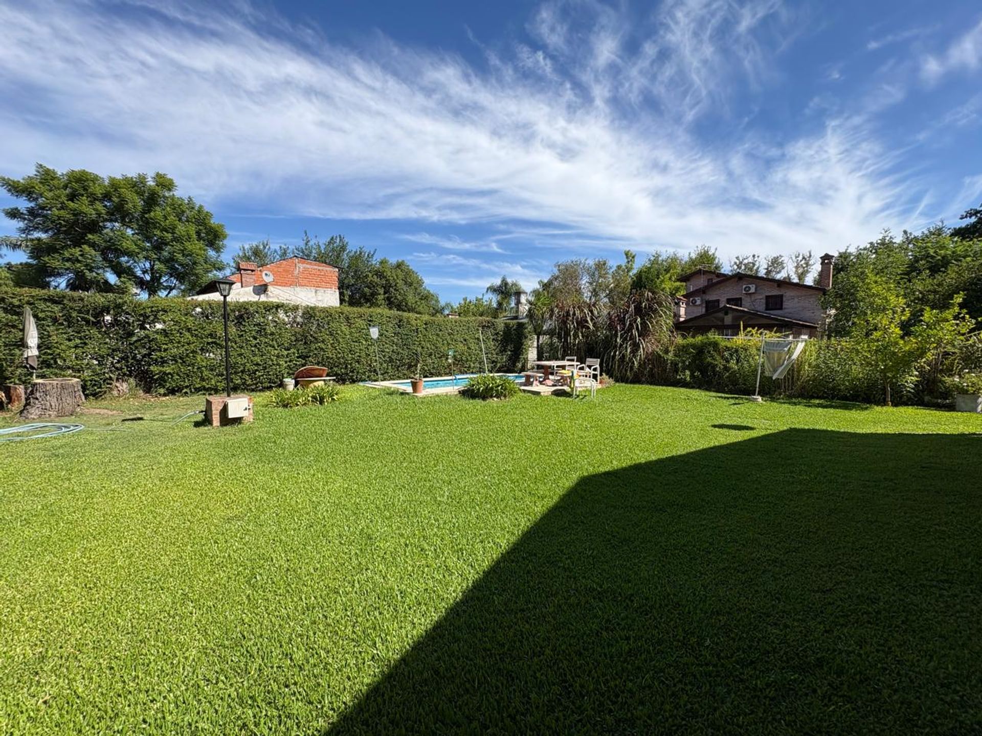 Venta Casa 4 Ambientes La Bota Benavidez- Pileta